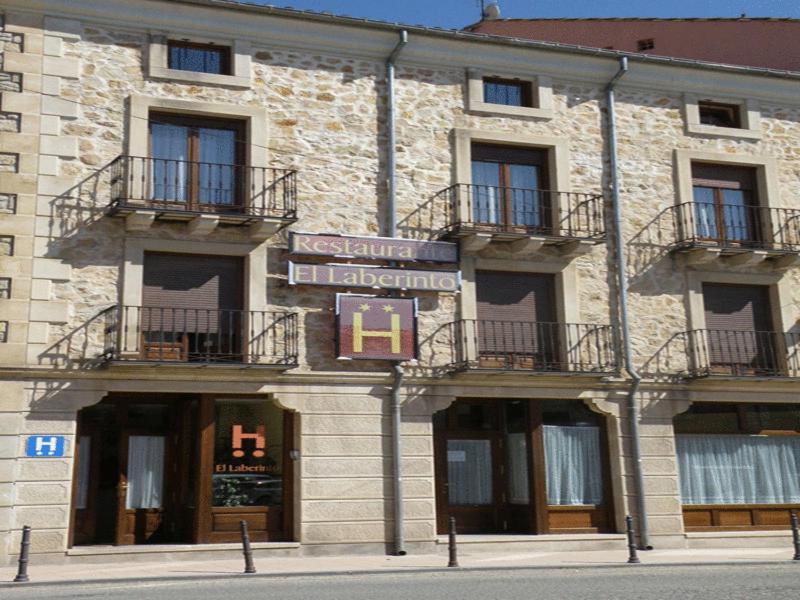 סיגואנזה Hotel Laberinto מראה חיצוני תמונה